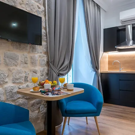 Scalini Palace 4*