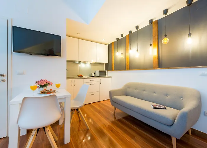 Scalini Palace فندق مبيت وإفطار 4*