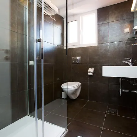 فندق مبيت وإفطار Scalini Palace 4*