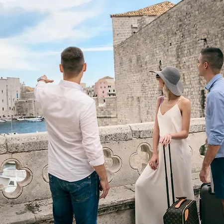 Scalini Palace 4*